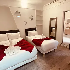 Louvain ホテル