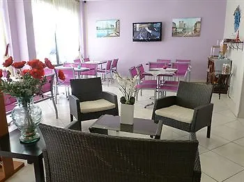 Hotel Maison Traversiere Paris